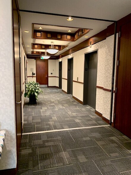 More Photos Of 101 W Ohio St, Indianapolis Coworking Space