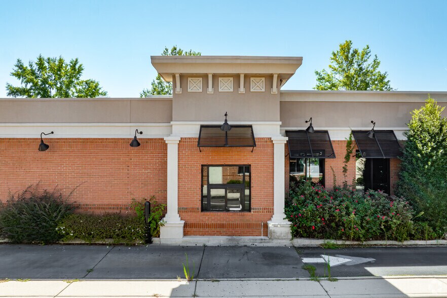 More Photos Of 1930 Sardis Rd N, Charlotte Fast Food For Sale