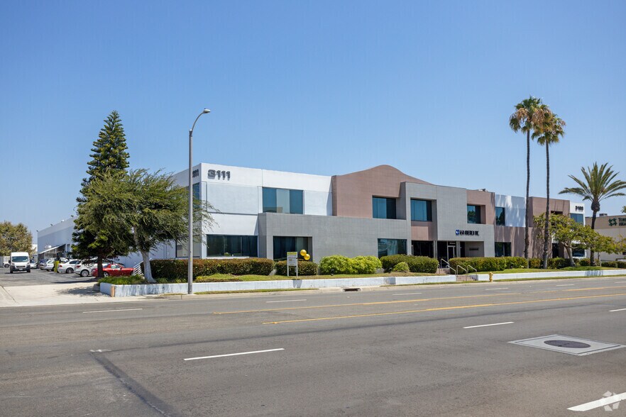 More Photos Of 3111 Lomita Blvd, Torrance Warehouse For Lease