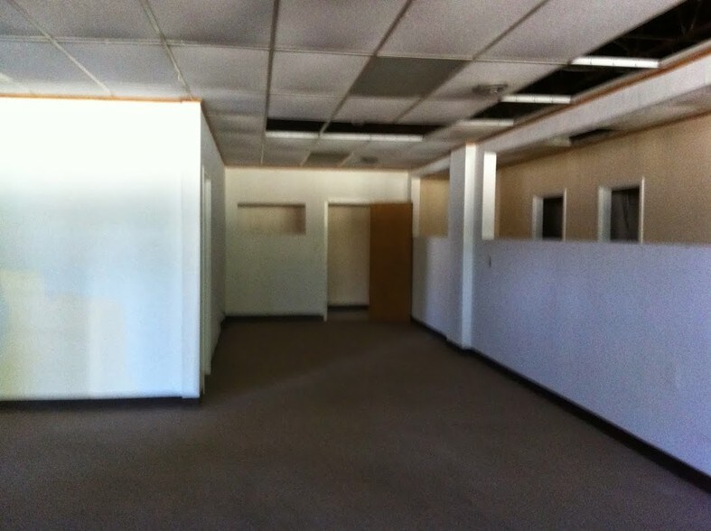 More Photos Of 2981 Church St, East Point Medical For Sale