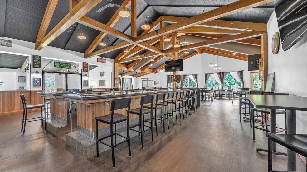 More Photos Of 3212 N Union Rd, Cato Golf Course Driving Range For Sale