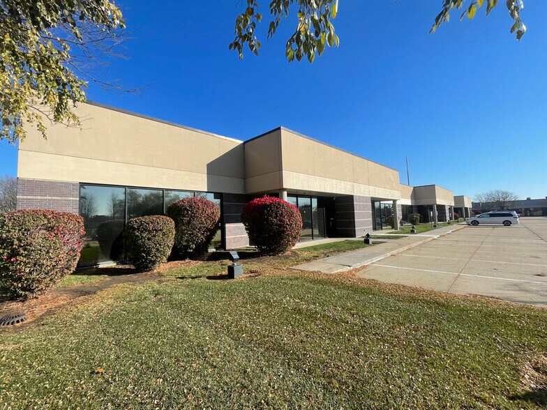 Primary Photo Of 8191 Birchwood Ct, Johnston Flex For Lease