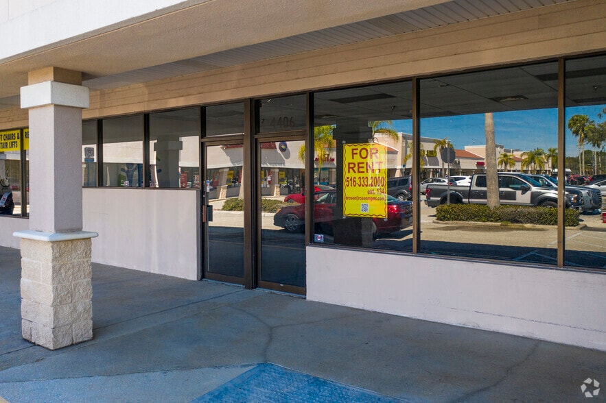 More Photos Of 4400 Bee Ridge Rd, Sarasota Unknown For Lease