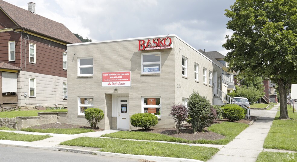 More Photos Of 226 Ohio St, Johnstown Office For Sale
