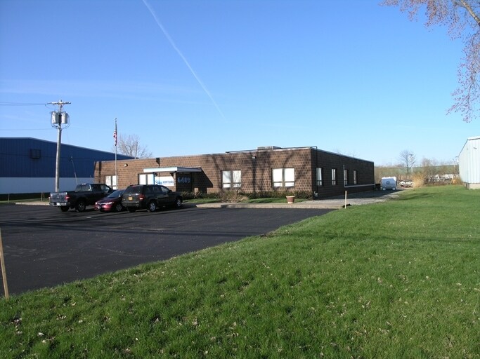More Photos Of 6489 Ridings Rd, Syracuse Warehouse For Sale