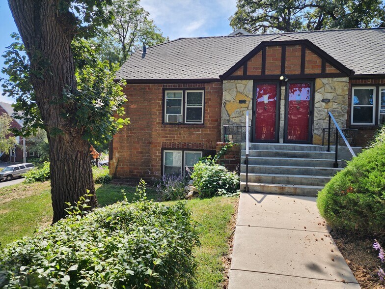 More Photos Of 816 N 36th St, Omaha Apartments For Sale