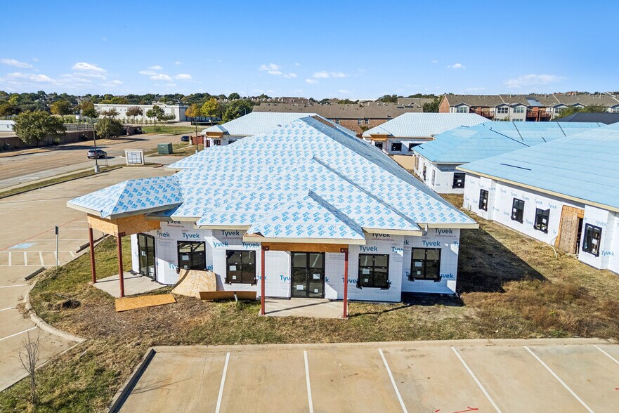 More Photos Of 2600 MacArthur Blvd, Lewisville Medical For Sale