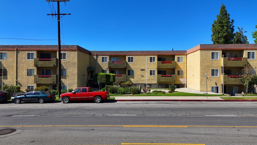 More Photos Of 13266 Foothill Blvd, Sylmar Apartments For Sale