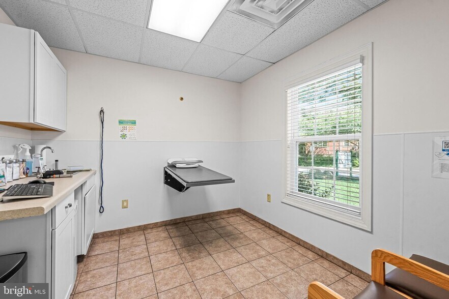 More Photos Of 405 W Wayne Ave, Wayne Office Residential For Sale