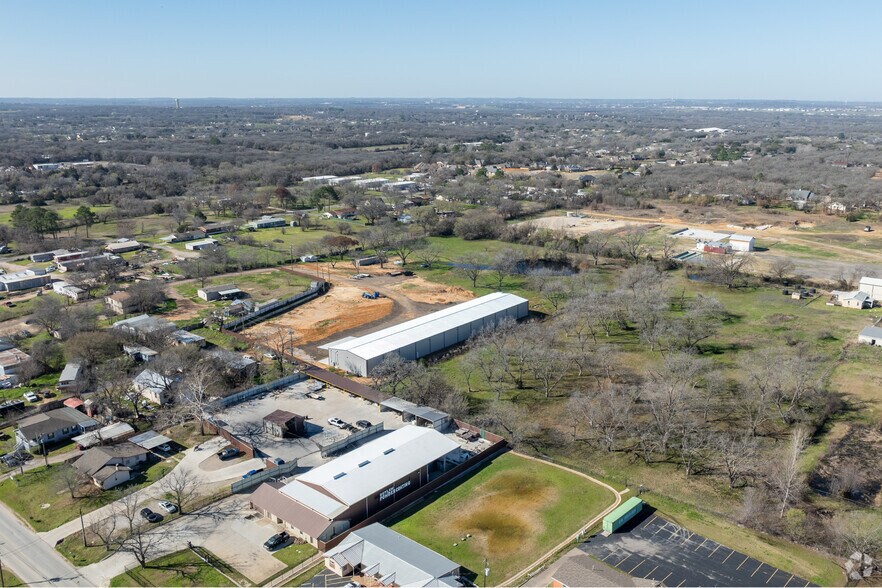 More Photos Of 12308 Rendon Rd, Burleson Industrial For Sale