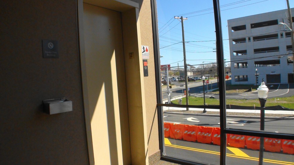 More Photos Of 60 Court St, Hackensack Medical For Lease