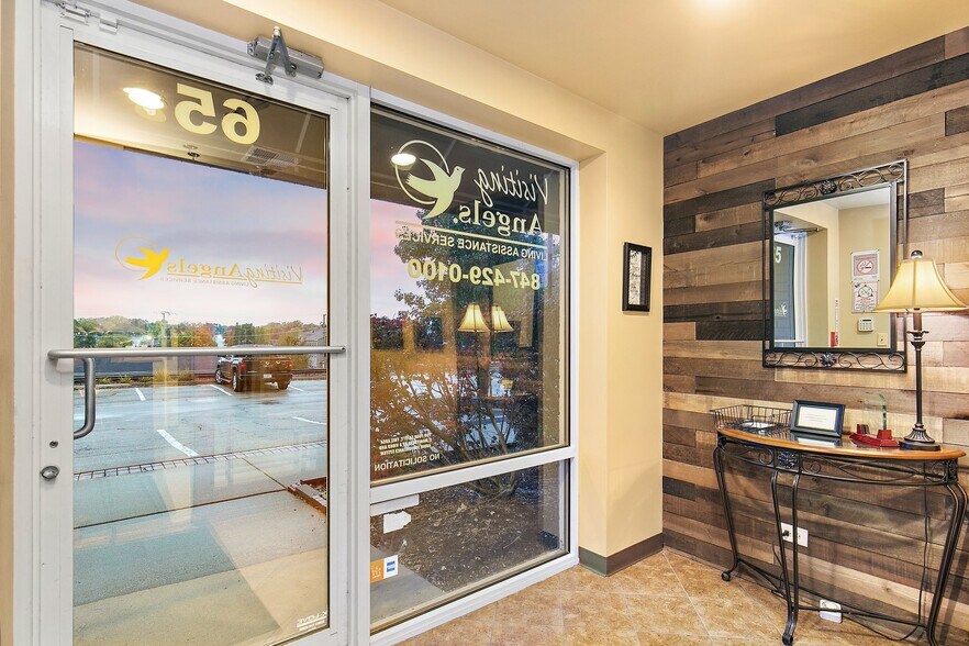 More Photos Of 15-85 N Woodbury St, South Elgin Apartments For Lease