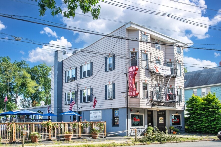 More Photos Of 2 E Passaic Ave, Nutley Restaurant For Sale