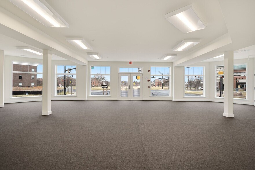 More Photos Of 3546 Worthington Blvd, Frederick Storefront Retail Office For Lease