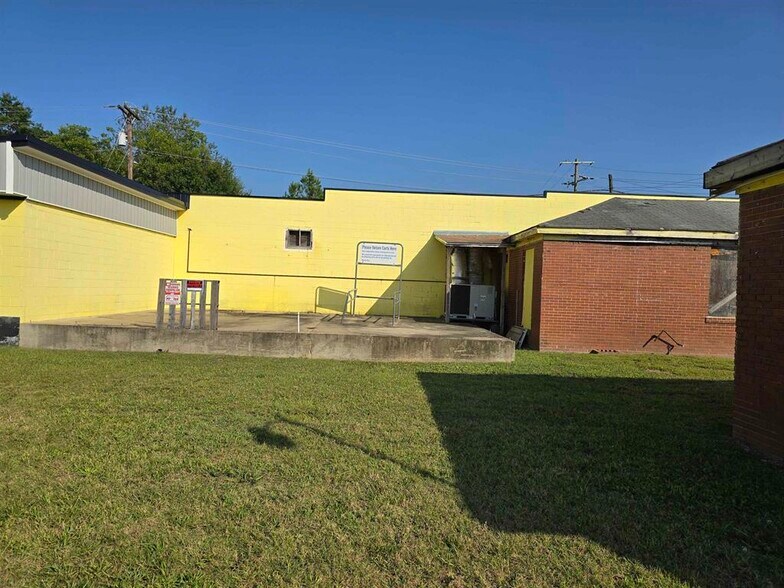 More Photos Of 120 &110 W Main St, Pacolet Convenience Store For Sale