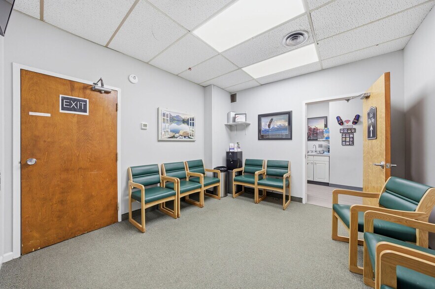 More Photos Of 299 Forest Ave, Paramus Office For Sale