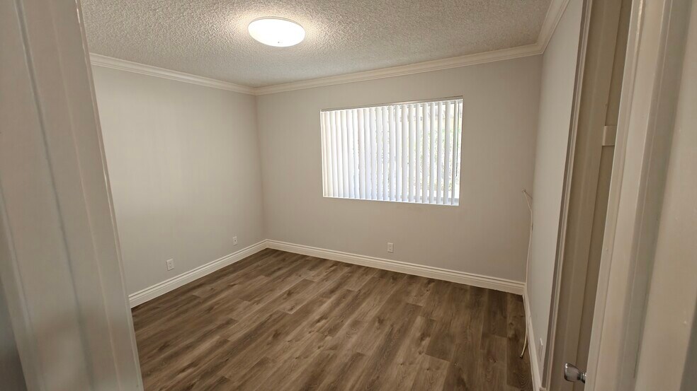 More Photos Of 13766 Paddock St, Sylmar Assisted Living For Lease