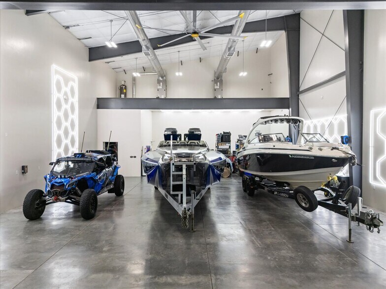 More Photos Of 3388 London Bridge rd, Lake Havasu City Industrial For Sale