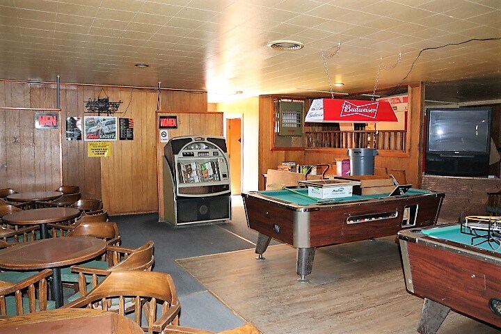 More Photos Of 127 Clayton Rd, Raton Bar For Sale