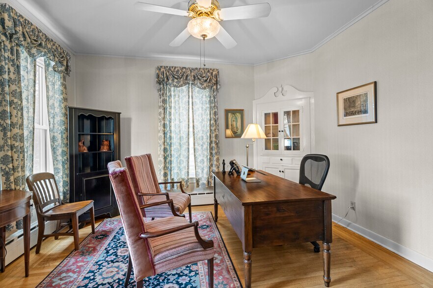 More Photos Of 32 E Main St, Mystic Office For Sale