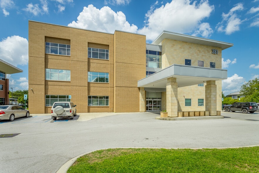 More Photos Of 281 N Lyerly St, Chattanooga Medical For Lease
