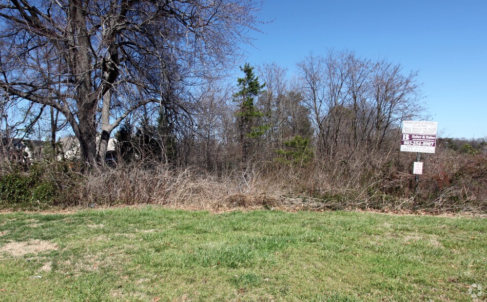 More Photos Of 108 Muirs Chapel Rd, Greensboro Land For Sale