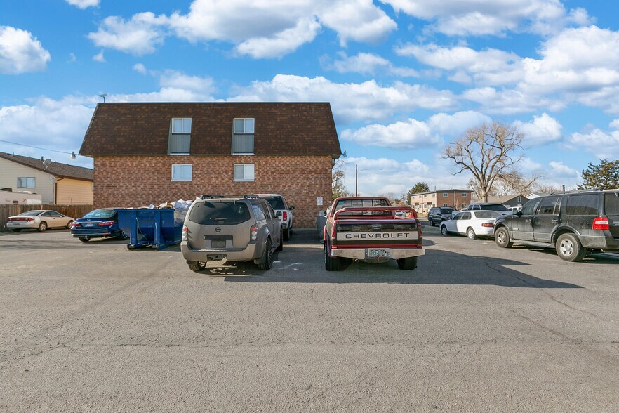 More Photos Of 730 Mather St, Brighton Apartments For Sale