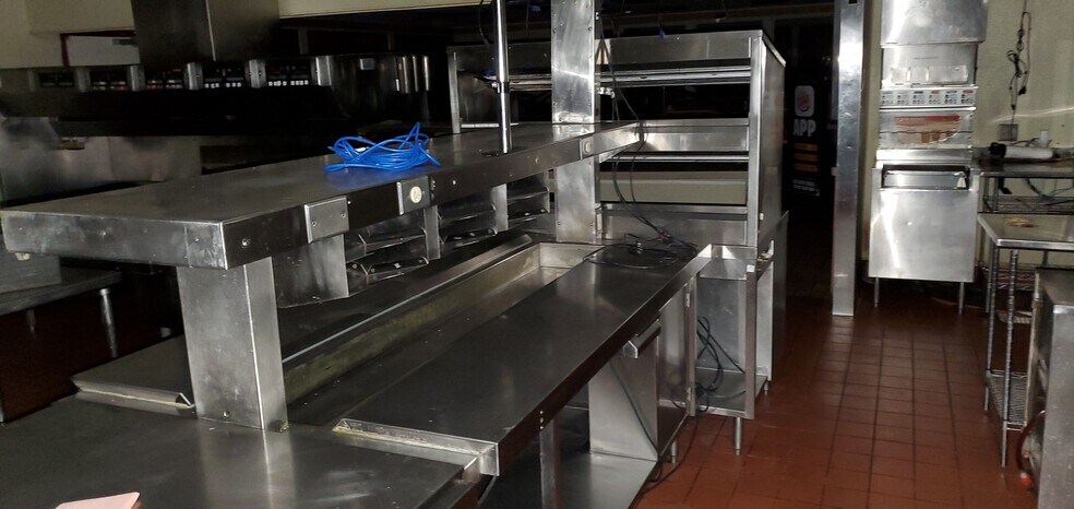 More Photos Of 92 16th St, Wheatland Freestanding For Sale