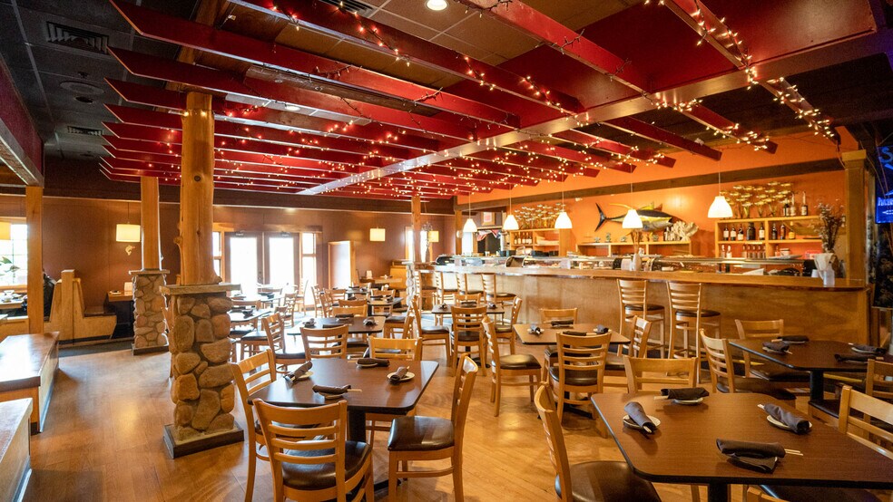 More Photos Of 8607 Us Highway 24 W, Fort Wayne Restaurant For Sale