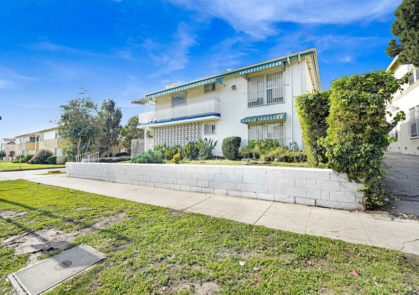More Photos Of 1649 S La Brea Ave, Los Angeles Multifamily For Sale