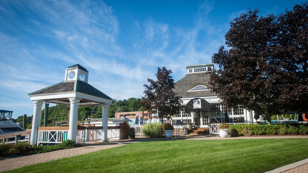 More Photos Of 1 American Wharf, Norwich Marina For Sale