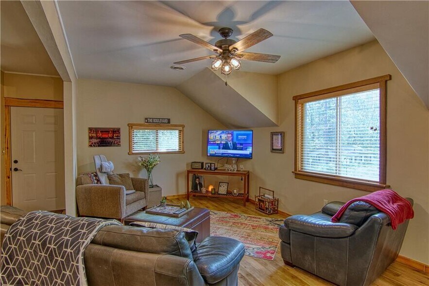 More Photos Of 14392 W County Road K, Hayward Restaurant For Sale