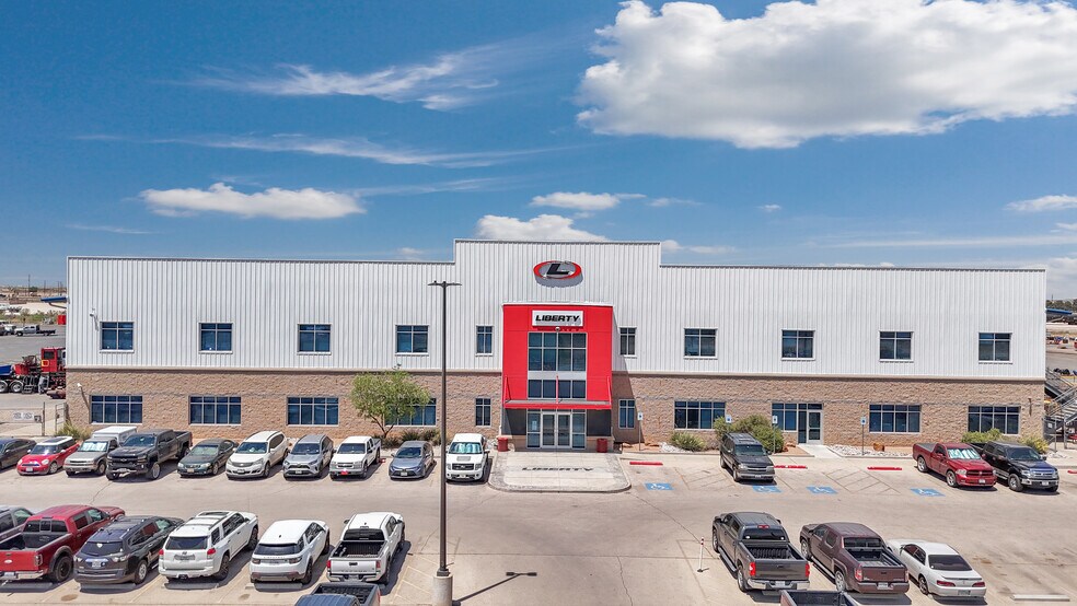 More Photos Of 7104 W County Road 116, Midland Warehouse For Lease