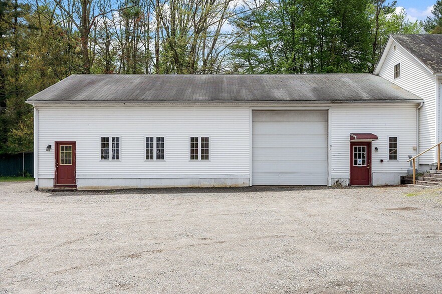 More Photos Of 3 Glen St, Douglas Auto Repair For Sale