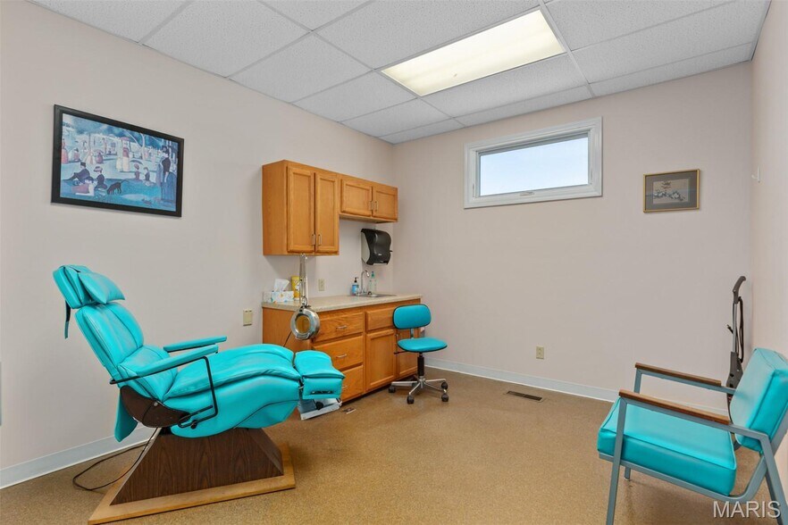 More Photos Of 111 W Kirkham St, Litchfield Healthcare For Sale