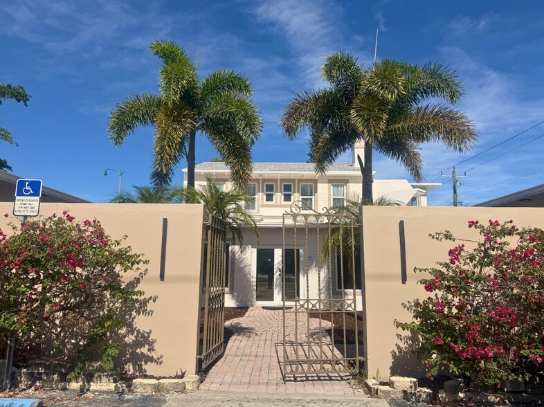 Primary Photo Of 3600 broadway, West Palm Beach Loft Creative Space For Lease