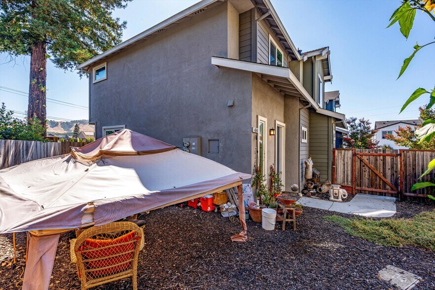 More Photos Of 4040 Alexander David Ct, Larkfield Apartments For Sale