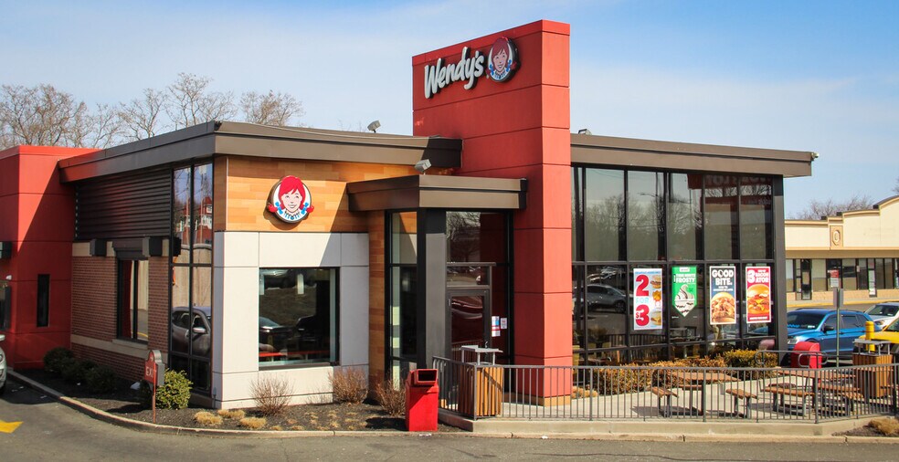 More Photos Of 98-122 E Rt-59, Nanuet Unknown For Lease