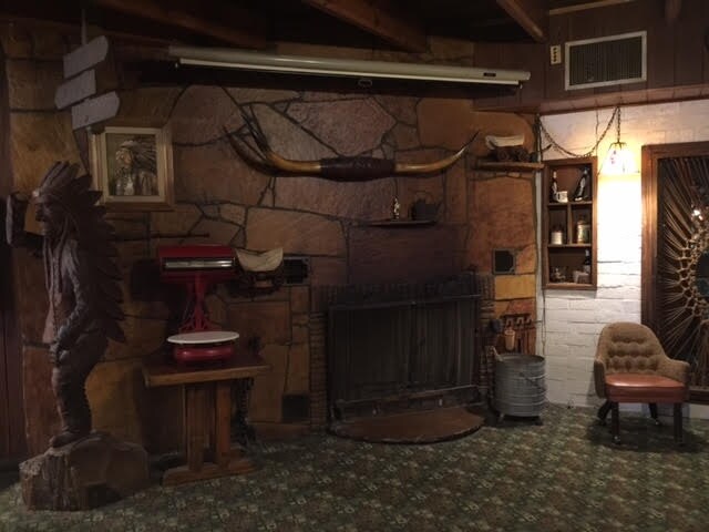 More Photos Of 690 Old Ca-58, Barstow Restaurant For Sale