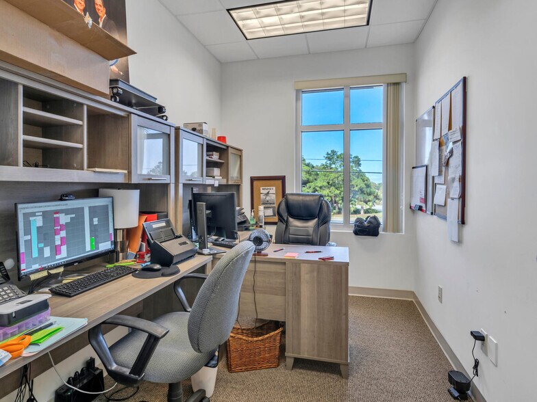 More Photos Of 4635 Gulfstarr Dr, Destin Medical For Sale