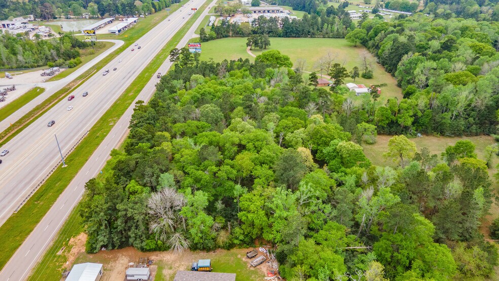 More Photos Of TBD Interstate 45 N, Willis Land For Sale