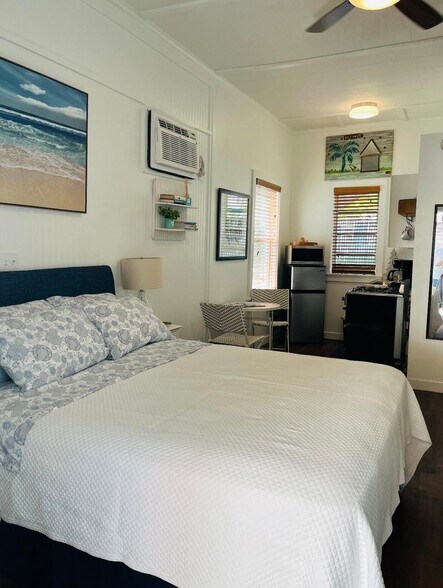 More Photos Of 1122 Simonton St, Key West Apartments For Sale