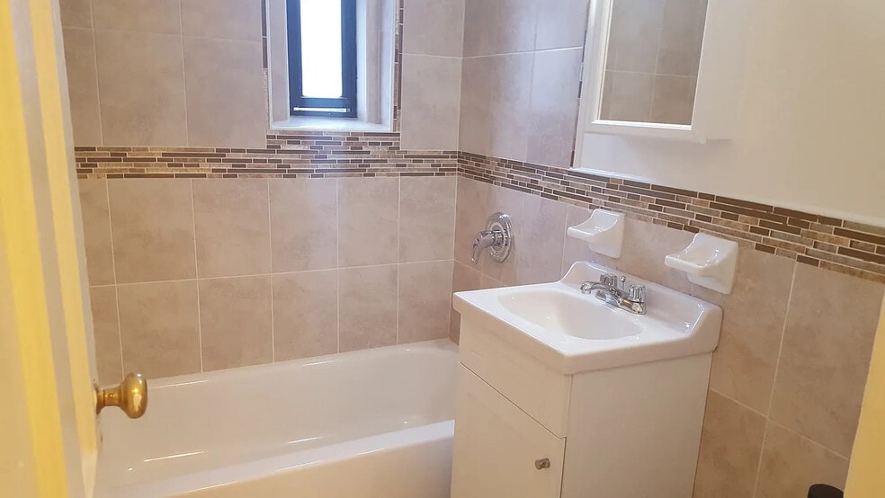 More Photos Of 480 Lefferts Ave, Brooklyn Apartments For Sale