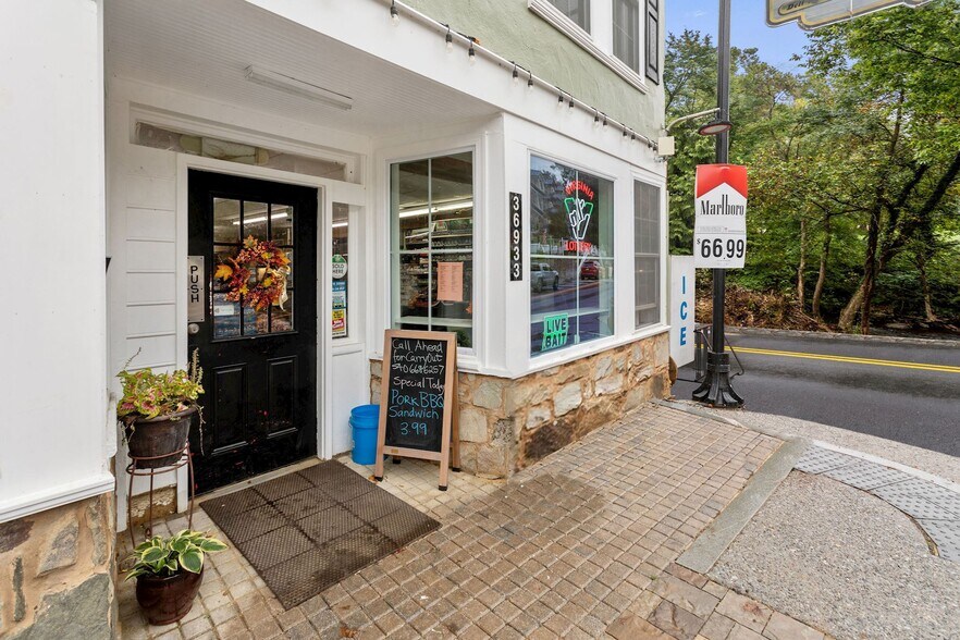 More Photos Of 36939 Charles Town Pike, Hillsboro Convenience Store For Sale