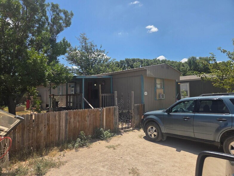 More Photos Of 14532 N Pecan Ave, Gardendale Manufactured Housing Mobile Home Park For Sale