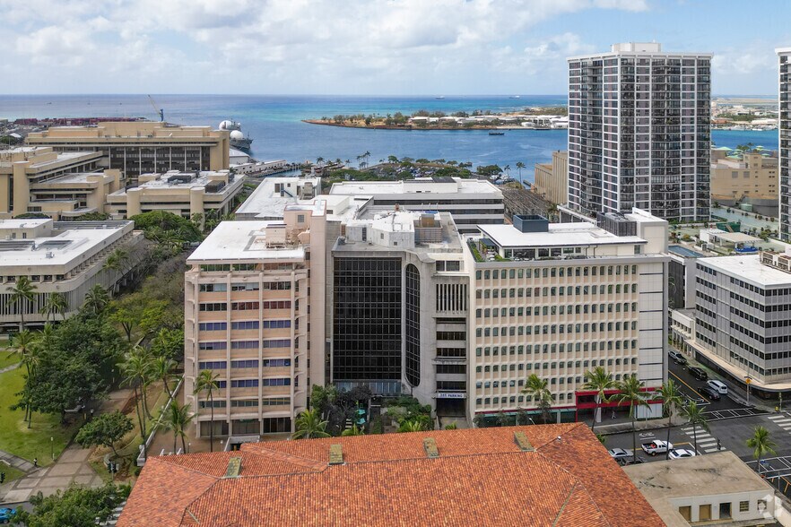 More Photos Of 345 Queen St, Honolulu Loft Creative Space For Lease