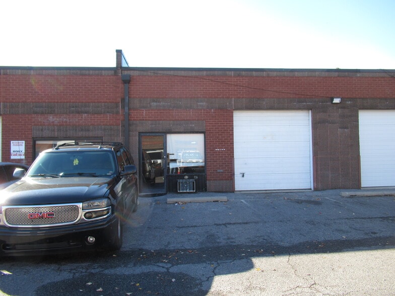 More Photos Of 700 Ritchie Rd, Capitol Heights Light Manufacturing For Lease