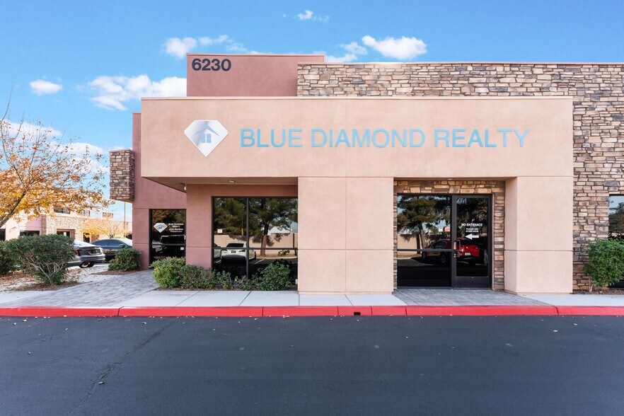 More Photos Of 6230 McLeod Dr, Las Vegas Office For Sale
