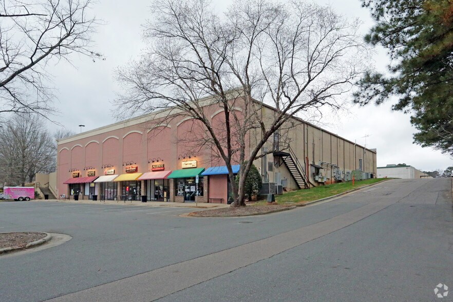 More Photos Of 657 Cary Towne Blvd, Cary Storefront For Lease
