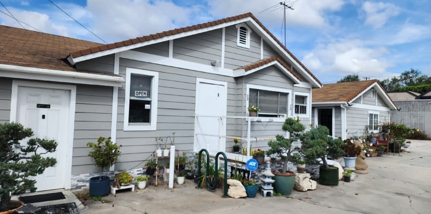 More Photos Of 9631 Artesia Blvd, Bellflower Storefront Retail Office For Sale